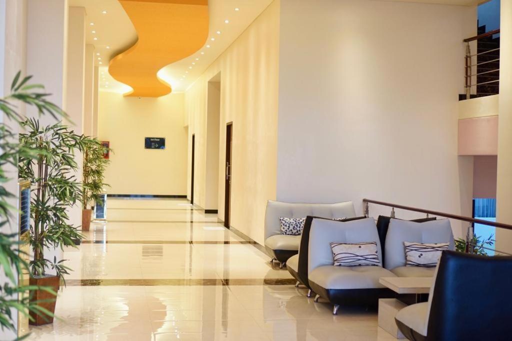 Grand Vilia Hotel Langgur Exterior foto